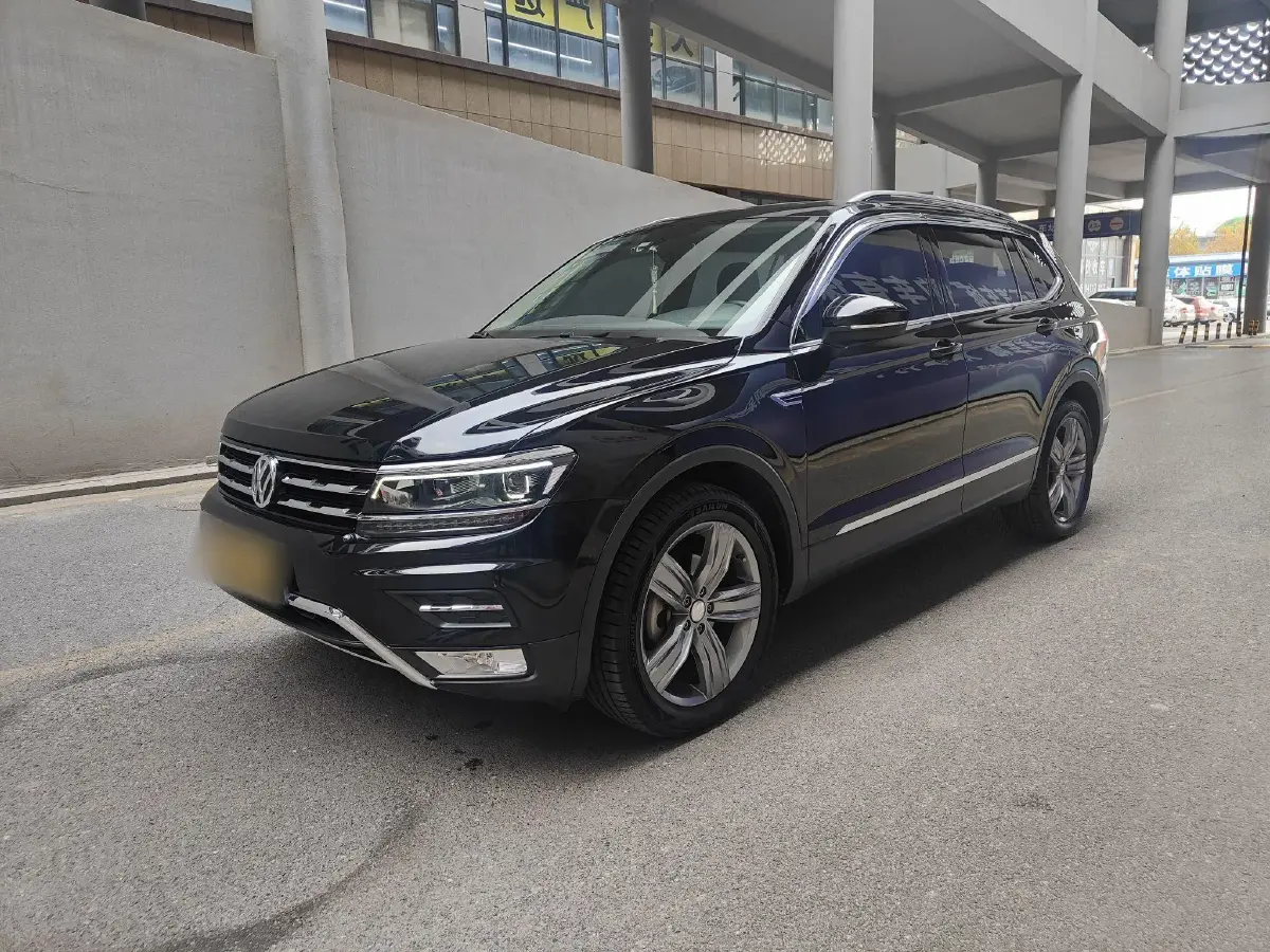 2018 Volkswagen Tiguan L 2.0T 186HP L4 7DCT