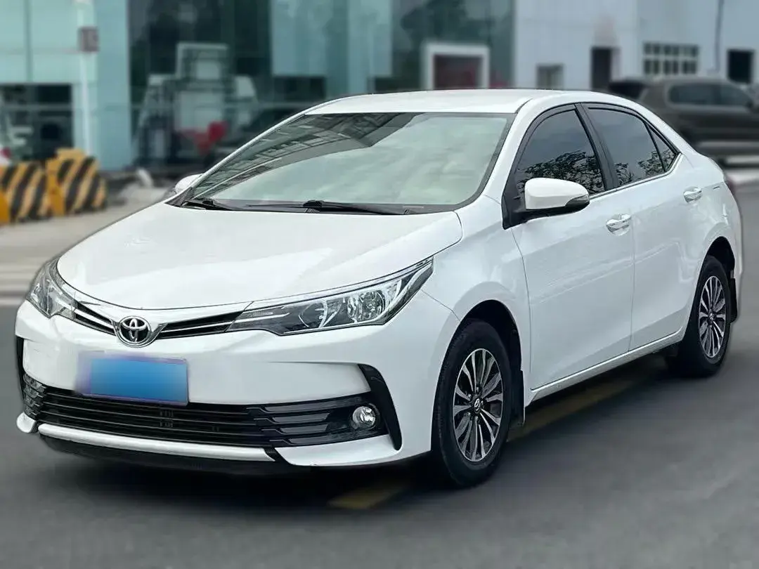 2017 Toyota Corolla 1.2T 116HP L4 CVT