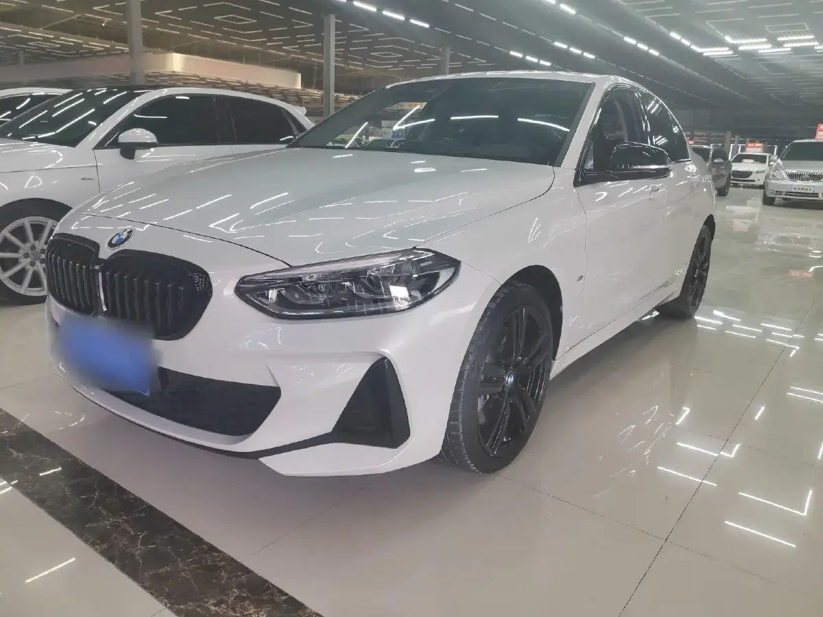 2023 BMW 1 Series 2.0T 178HP L4 7DCT