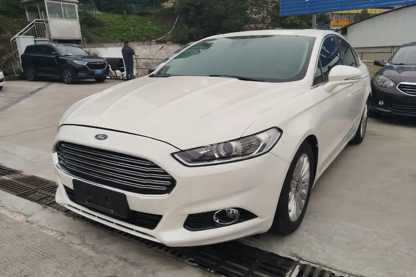 2013 Ford Mondeo 2.0T 203HP L4 6AT