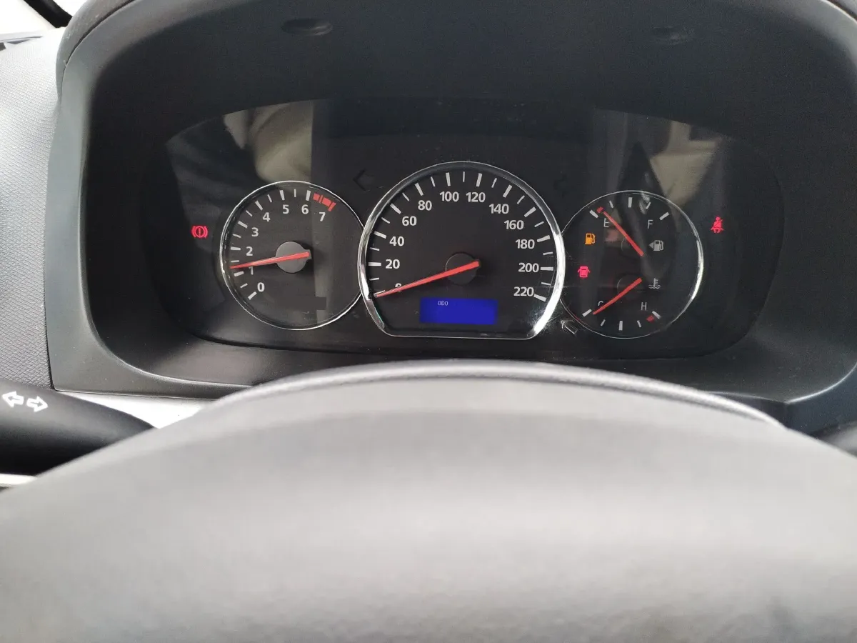 2012 ChangAn Alsvin V5 1.5L 114HP L4 5MT,autocango,china used car exporter,china ev exporter,chinese used car exporter,chinese used ev exporter