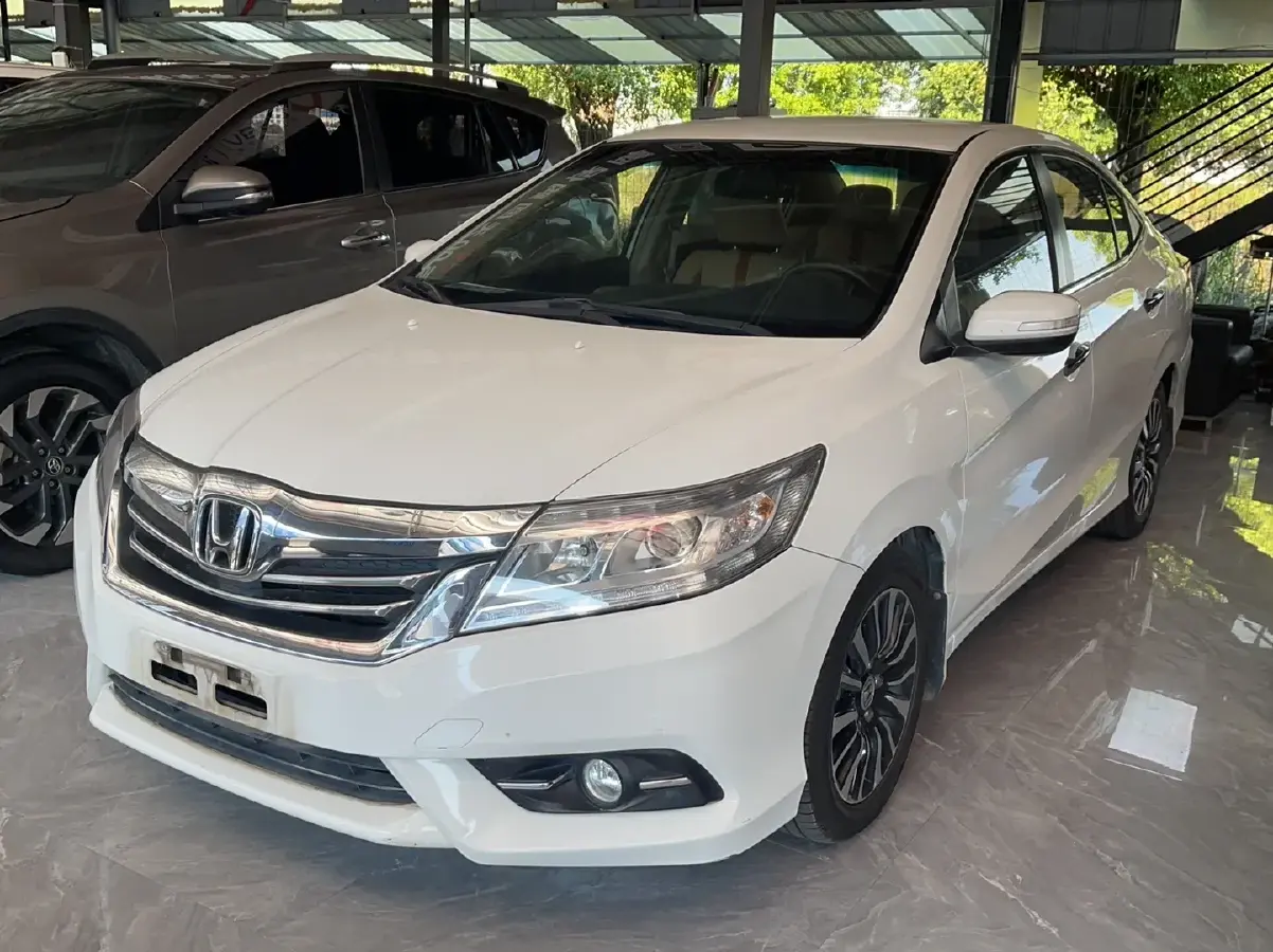 2015 Honda Crider 1.8L 139HP L4 5AT