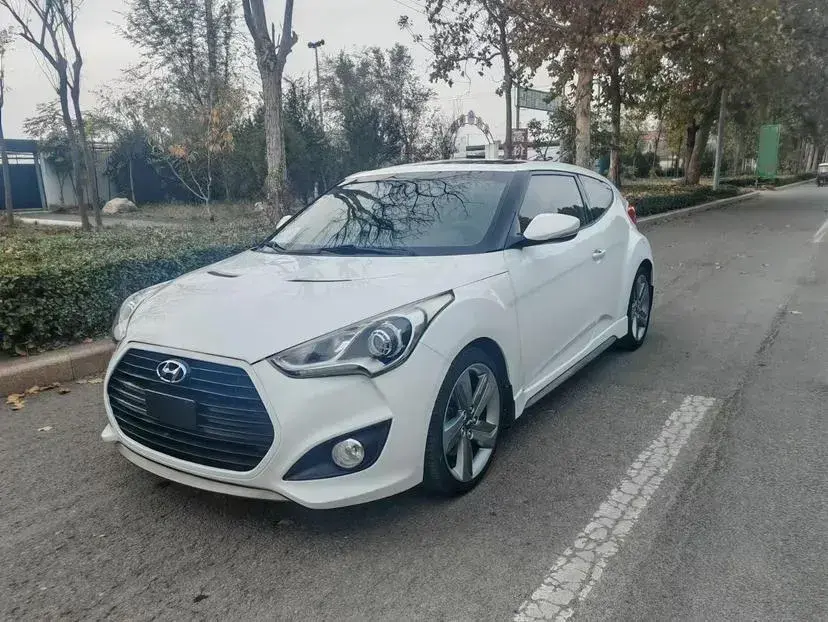 2012 Hyundai Veloster 1.6T 204HP L4 6AT