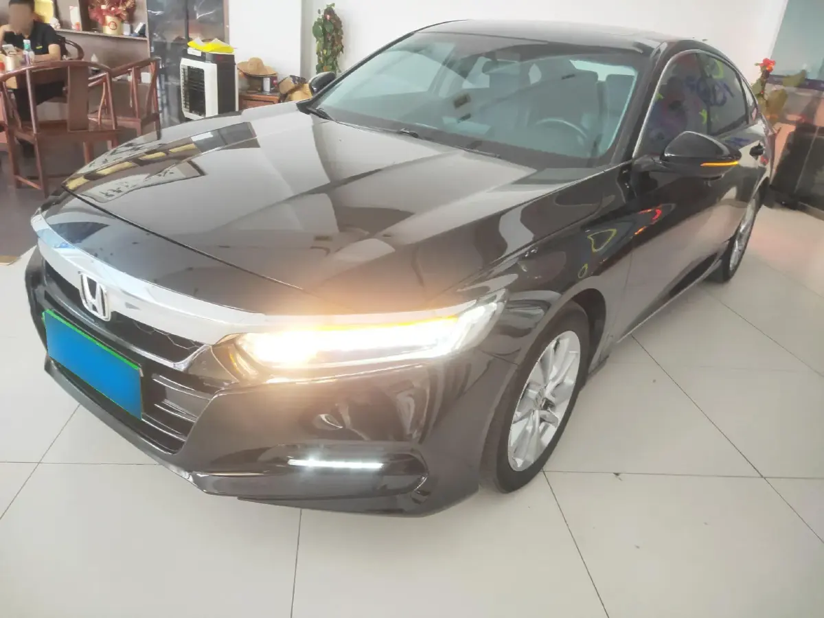2018 Honda Accord 1.5T 194HP L4 CVT