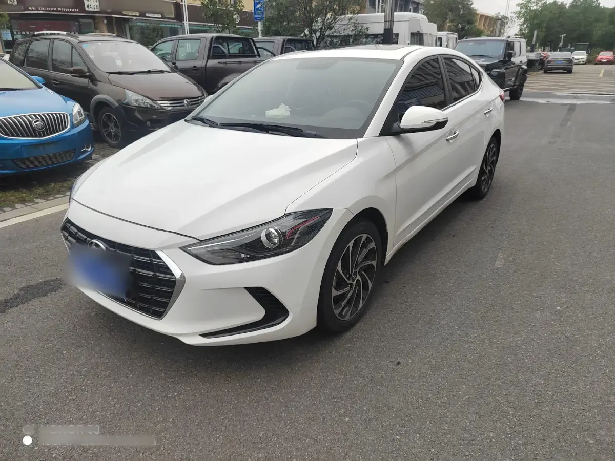2020 Hyundai Elantra 1.4T 130HP L4 7DCT