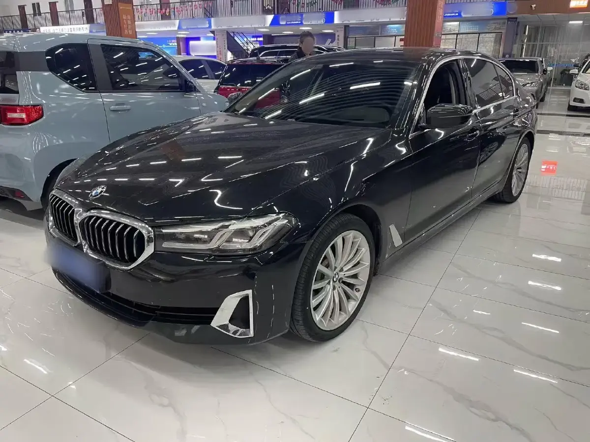 2021 BMW 5 Series 2.0T 252HP L4 8AT
