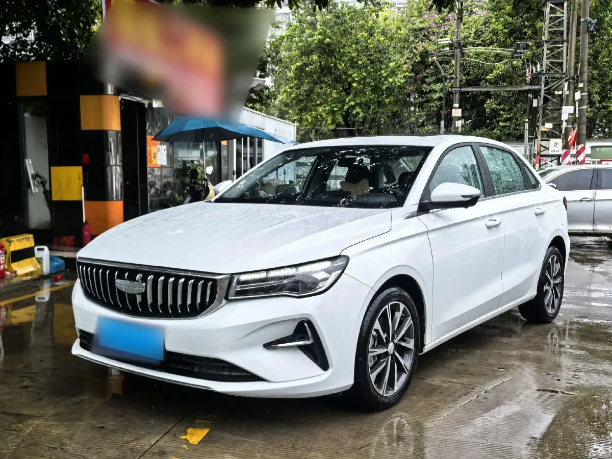 2025 Geely Emgrand 1.5L 127HP L4 CVT