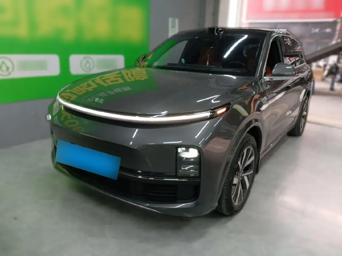 2023 Li L8 Range Extended 154HP REEV 40.9KWH