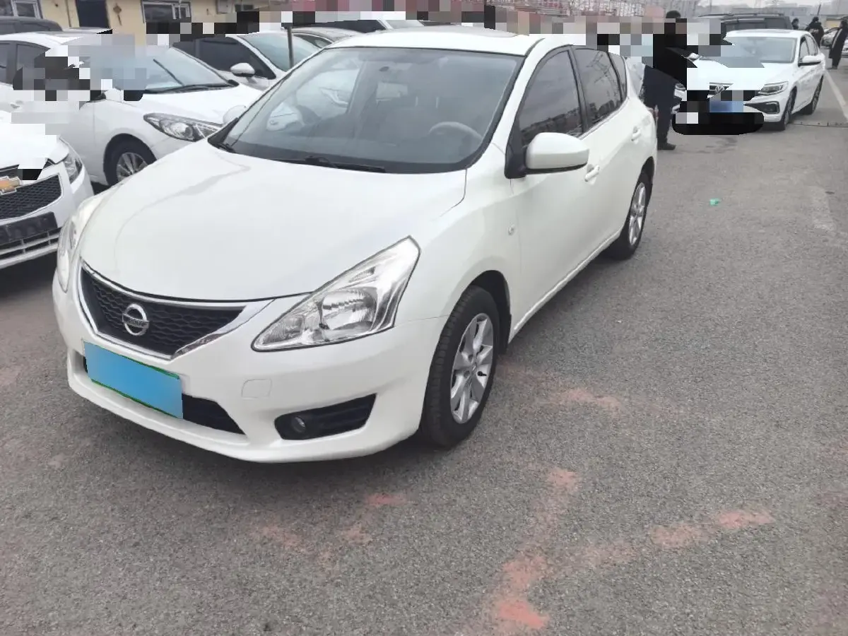 2011 Nissan Tiida 1.6L 126HP L4 CVT
