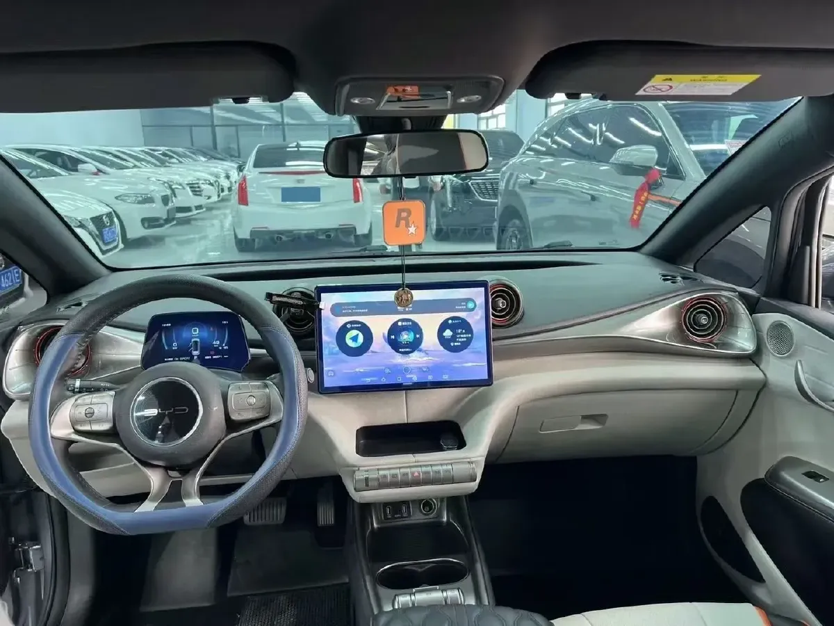 2021 BYD Dolphin BEV 44.9KWH,autocango,china used car exporter,china ev exporter,chinese used car exporter,chinese used ev exporter