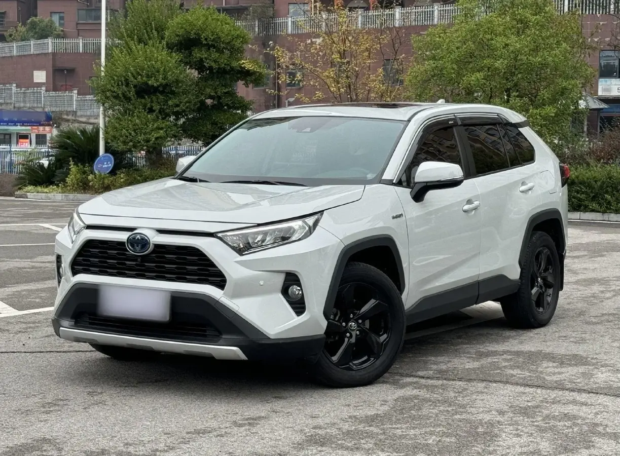 2020 Toyota RAV4 2.5L 178HP L4 E-CVT Hybrid