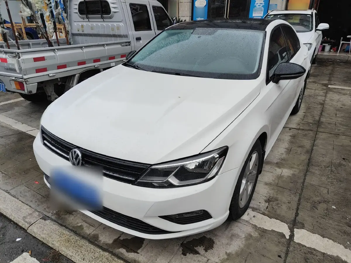 2017 Volkswagen Lamando 1.4T 131HP L4 7DCT
