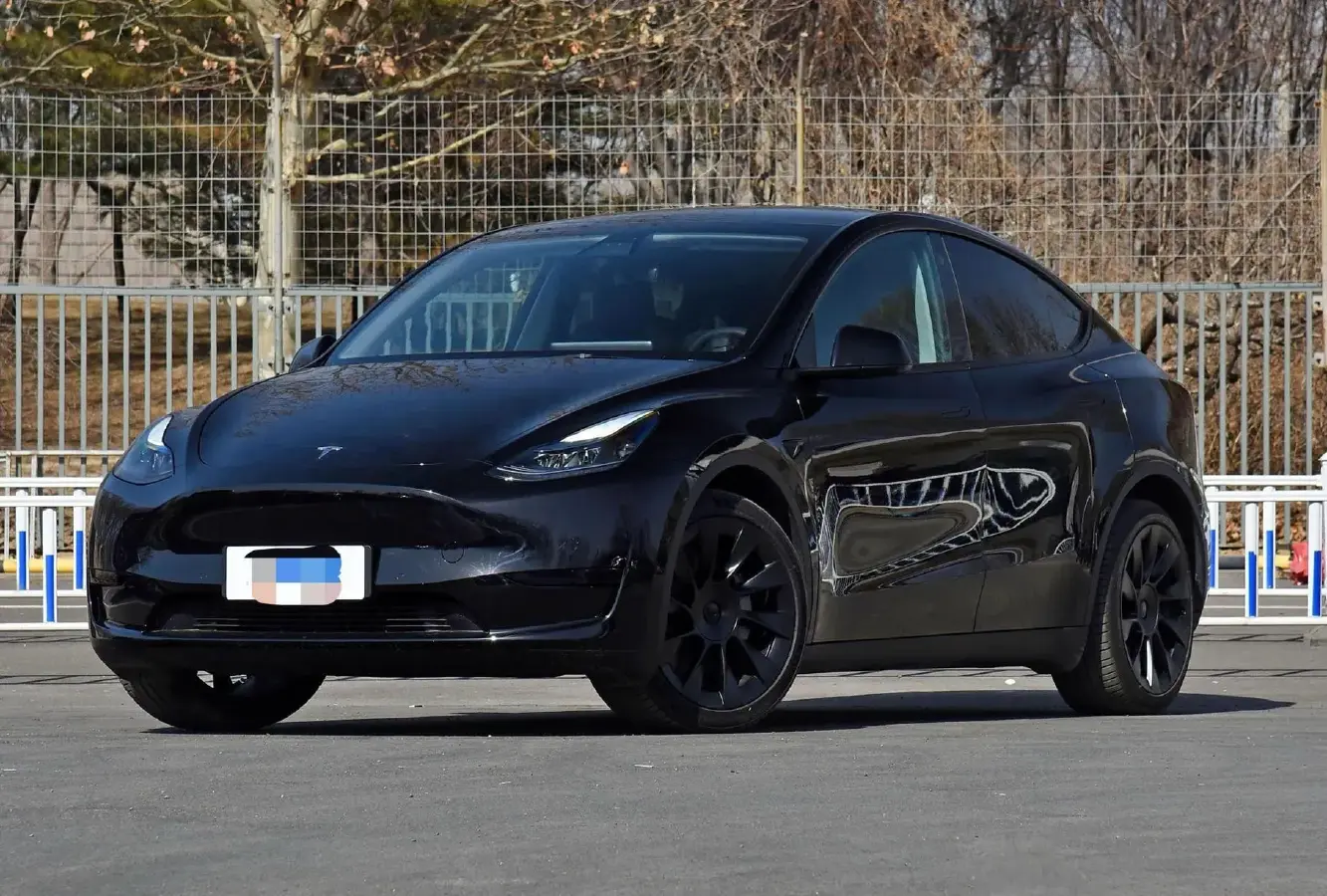 2022 Tesla Model Y BEV 60KWH