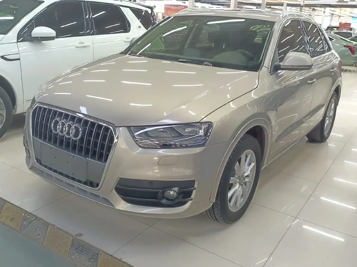 2013 Audi Q3 2.0T 170HP L4 7DCT