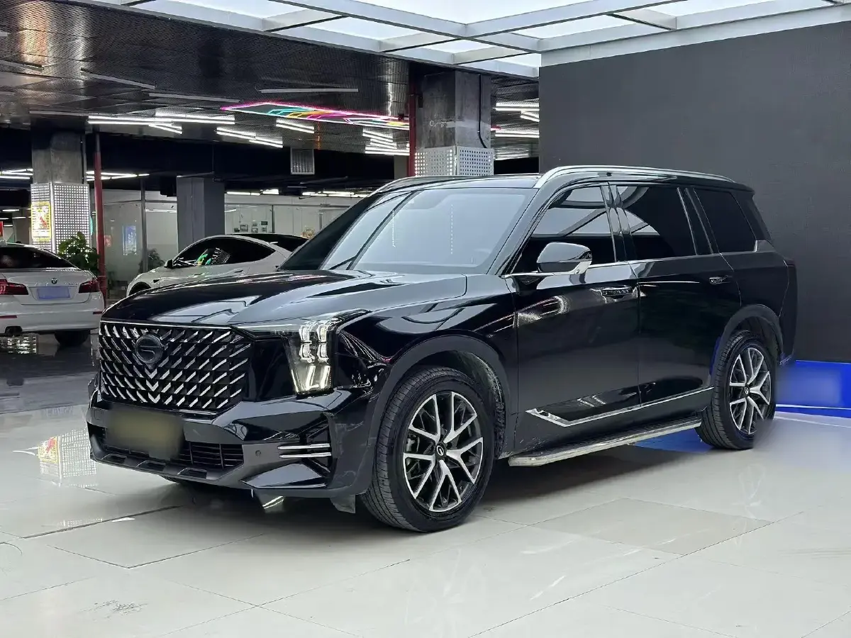 2022 GAC Trumpchi GS8 2.0T 252HP L4 8AT