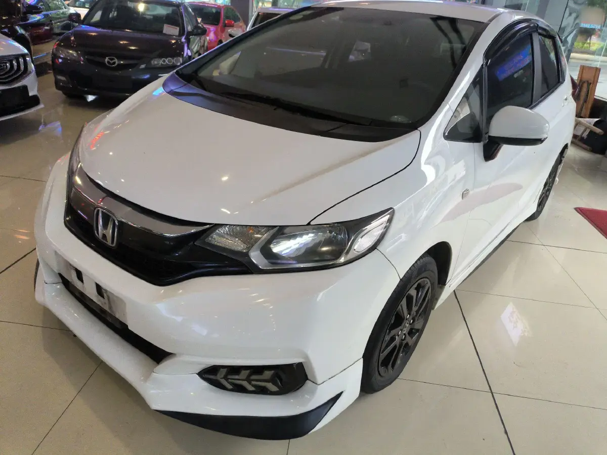 2018 Honda Fit 1.5L 131HP L4 CVT