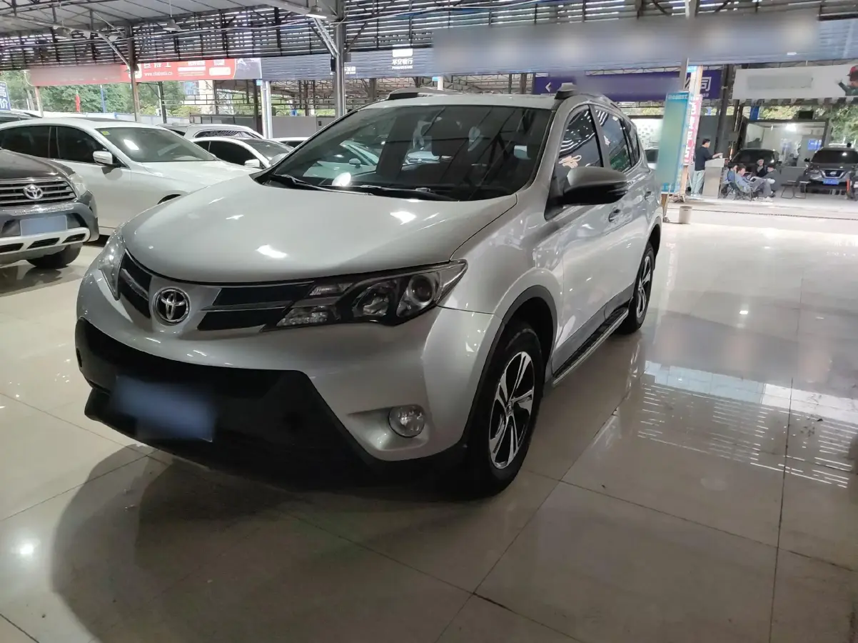 2015 Toyota RAV4 2.0L 147HP L4 CVT