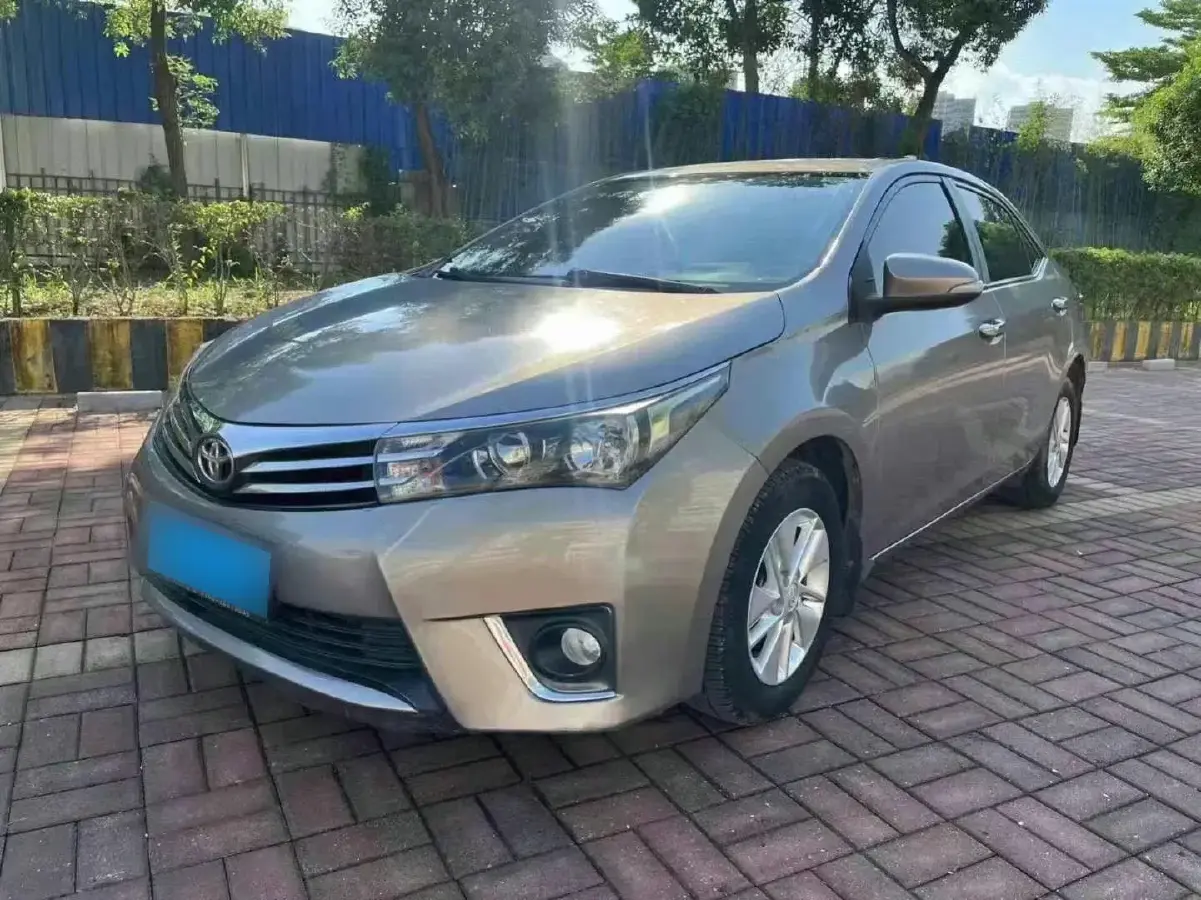 2017 Toyota Corolla 1.6L 122HP L4 CVT
