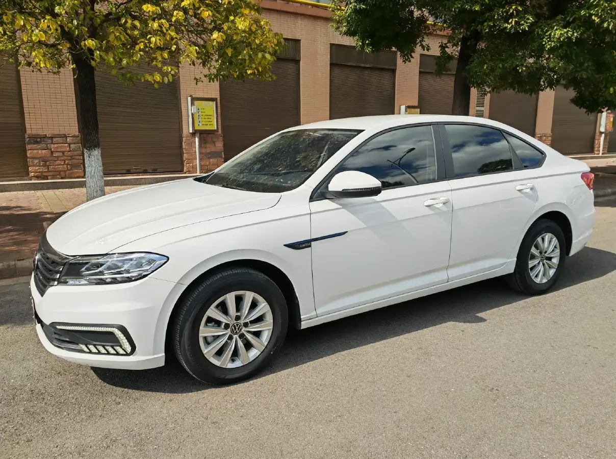 2021 Volkswagen Lavida 1.5L 113HP L4 6AT