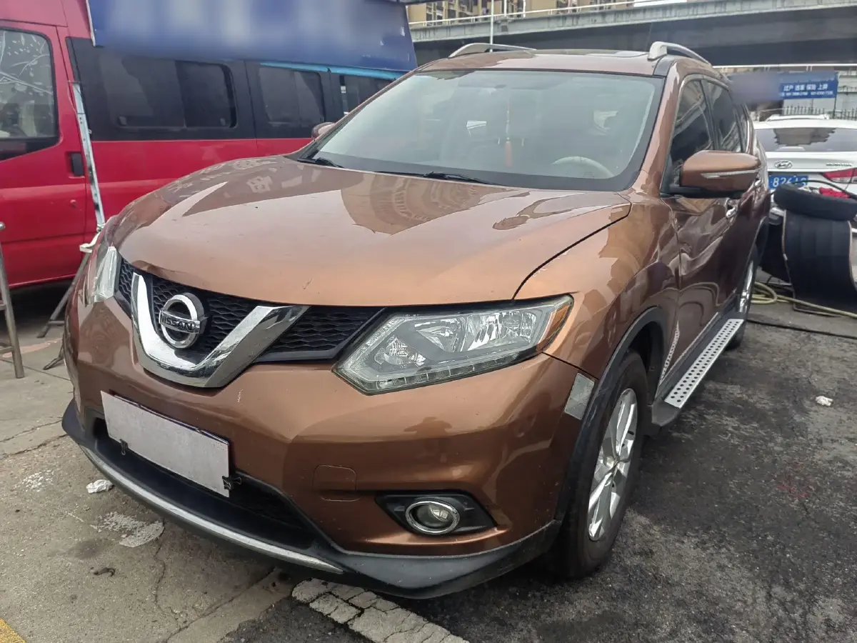 2014 Nissan X-Trail 2.0L 150HP L4 CVT
