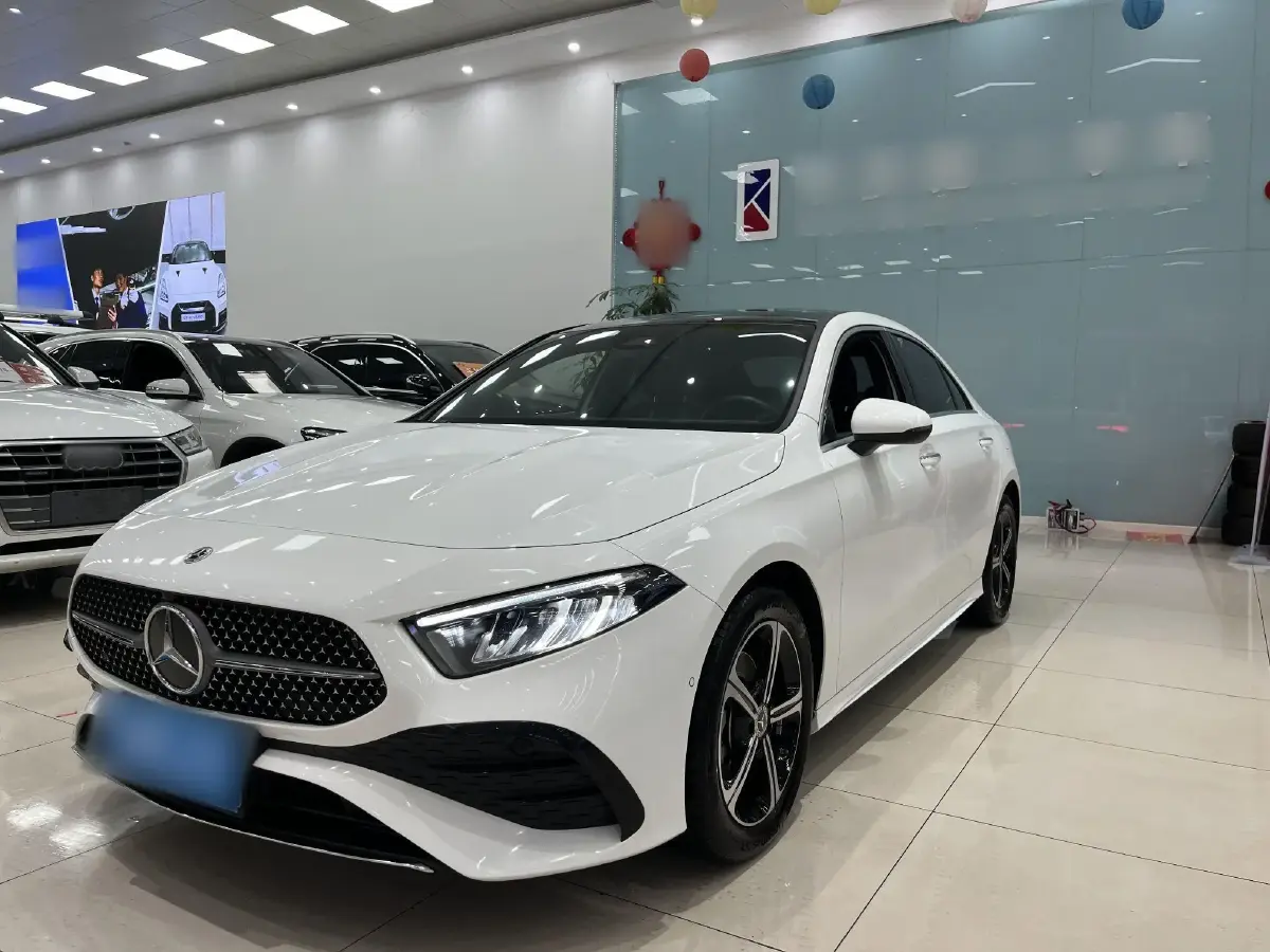 2023 Mercedes-Benz A Class 1.3T 163HP L4 7DCT
