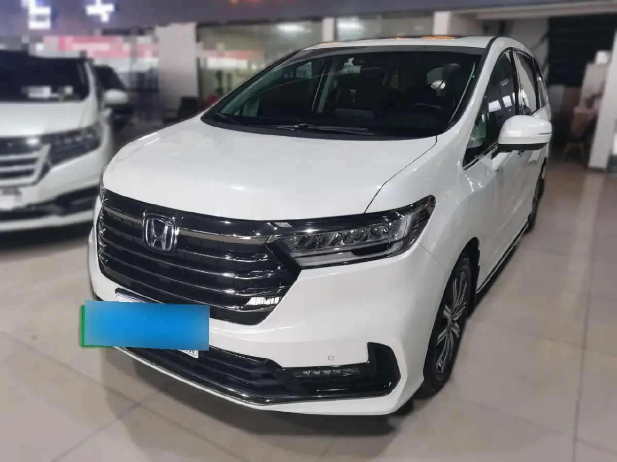 2022 Honda Odyssey 2.0L 146HP L4 E-CVT Hybrid