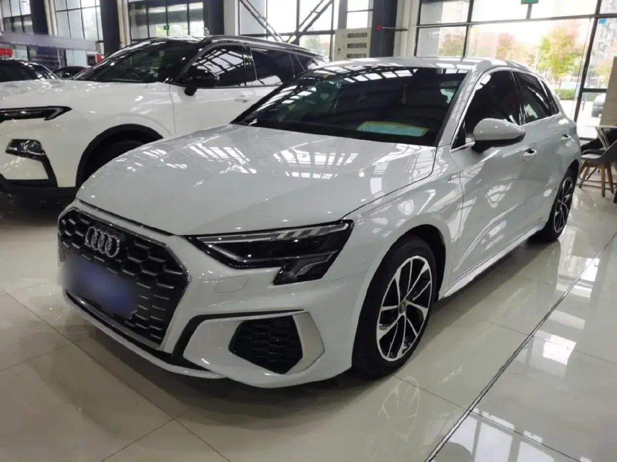 2022 Audi A3 1.4T 150HP L4 7DCT