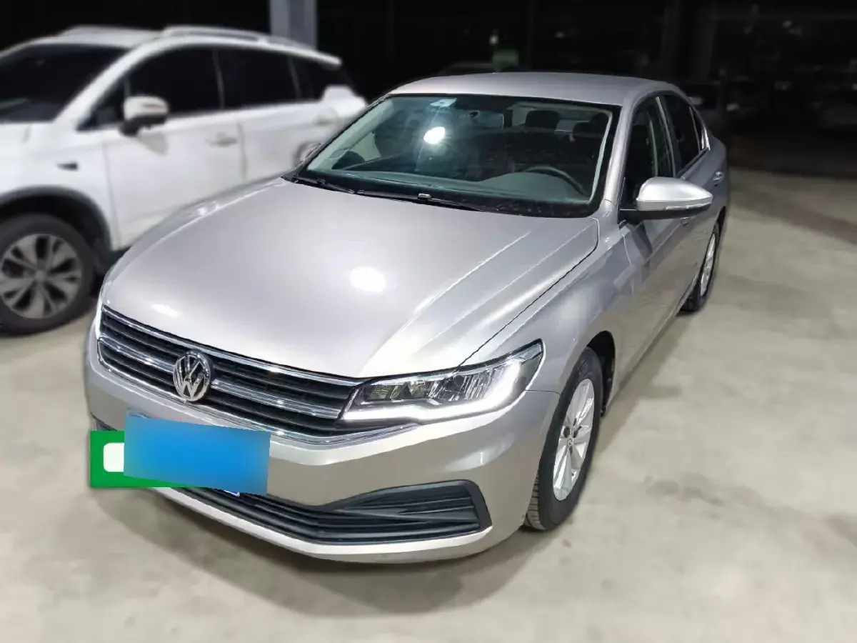 2019 Volkswagen Bora 1.5L 113HP L4 5MT