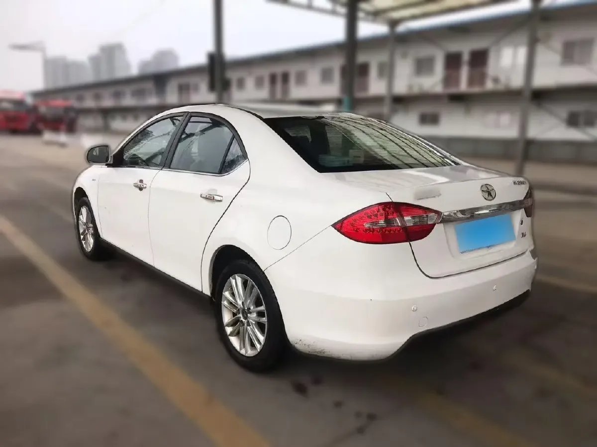 2012 JAC HeYue 1.5L 113HP L4 5MT,autocango,china used car exporter,china ev exporter,chinese used car exporter,chinese used ev exporter