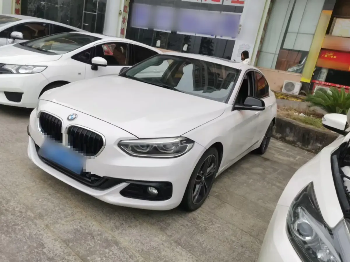 2018 BMW 1 Series 1.5T 136HP L3 6AT