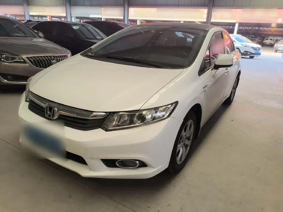 2013 Honda Civic 1.8L 141HP L4 5AT