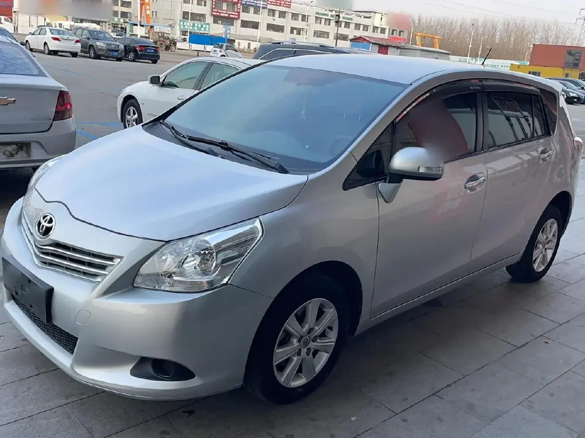 2012 Toyota Verso 1.8L 140HP L4 CVT