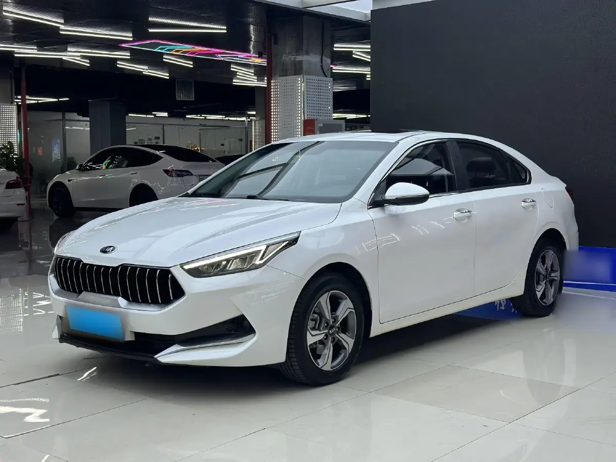 2019 Kia K3 1.5L 115HP L4 CVT