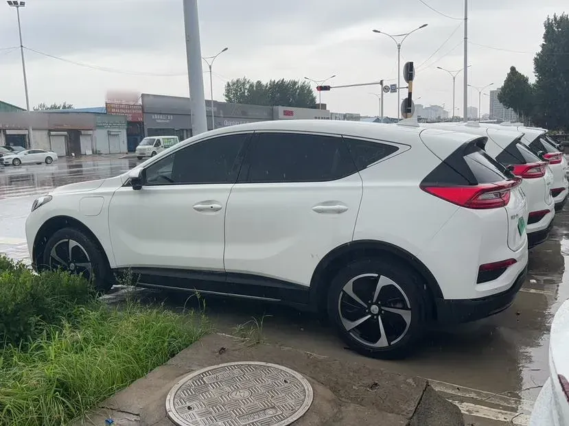 2019 HongQi E-HS3 BEV 52.5KWH,autocango,china used car exporter,china ev exporter,chinese used car exporter,chinese used ev exporter