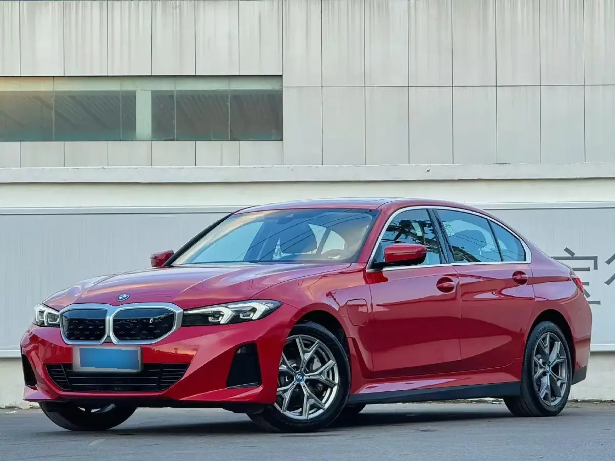 2022 BMW i3 BEV 70KWH