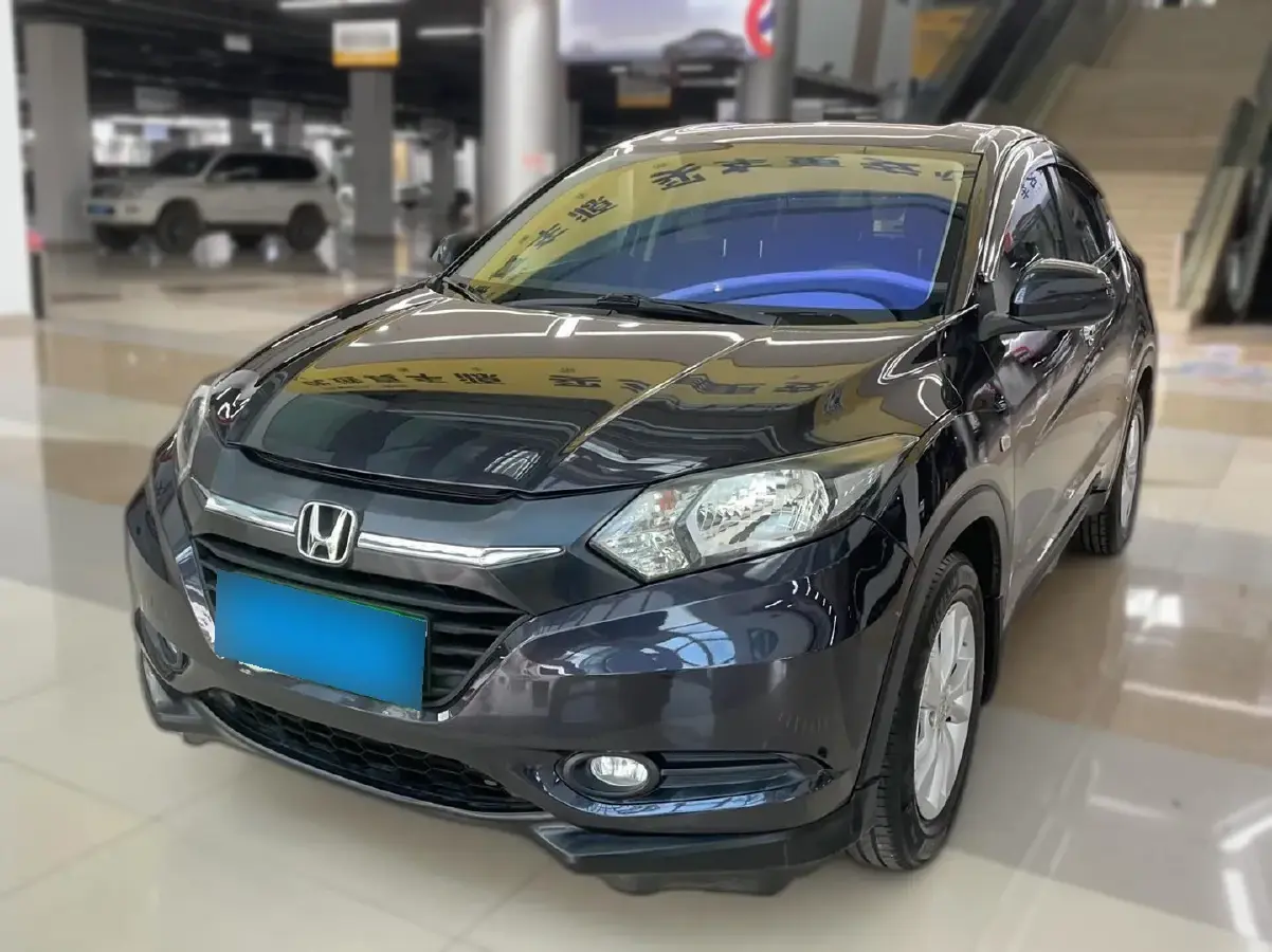 2015 Honda Vezel 1.5L 131HP L4 CVT