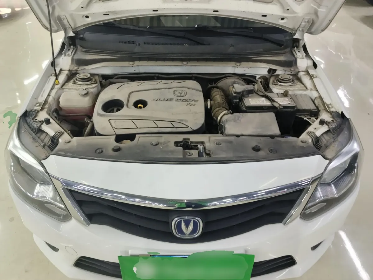 2015 ChangAn Alsvin V3 1.4L 101HP L4 5MT,autocango,china used car exporter,china ev exporter,chinese used car exporter,chinese used ev exporter