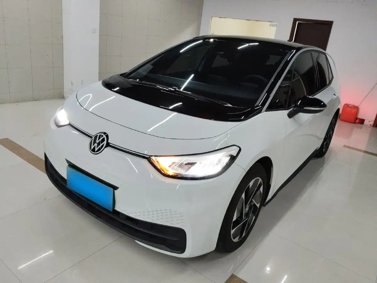 2024 Volkswagen ID.3 BEV 52.8KWH