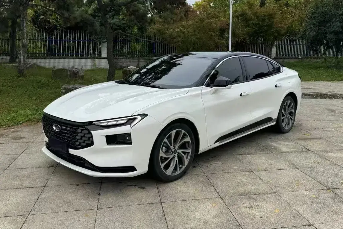 2022 Ford Mondeo 2.0T 238HP L4 8AT