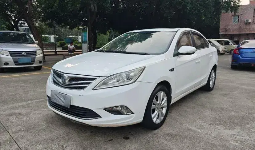 2015 ChangAn Eado 1.6L 125HP L4 5MT