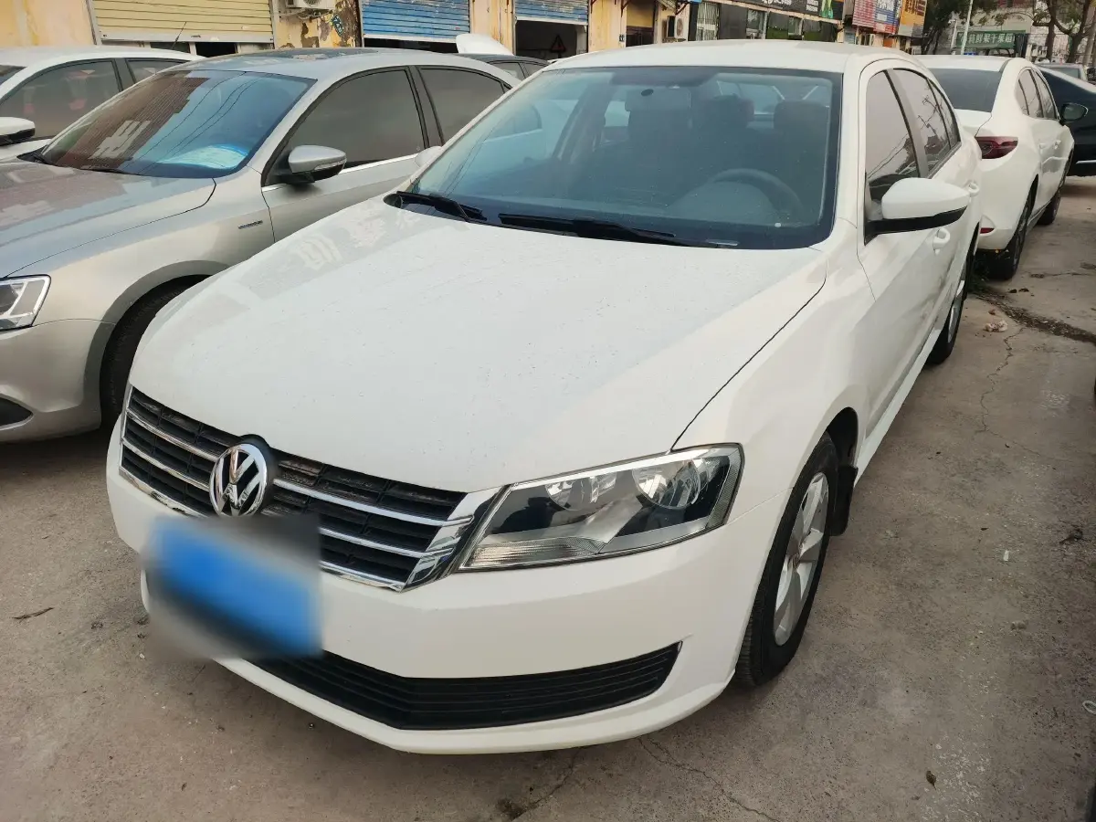 2013 Volkswagen Lavida 1.6L 110HP L4 6AT