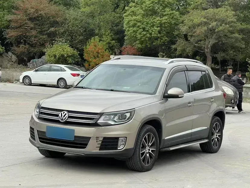 2013 Volkswagen Tiguan 1.8T 160HP L4 6AT