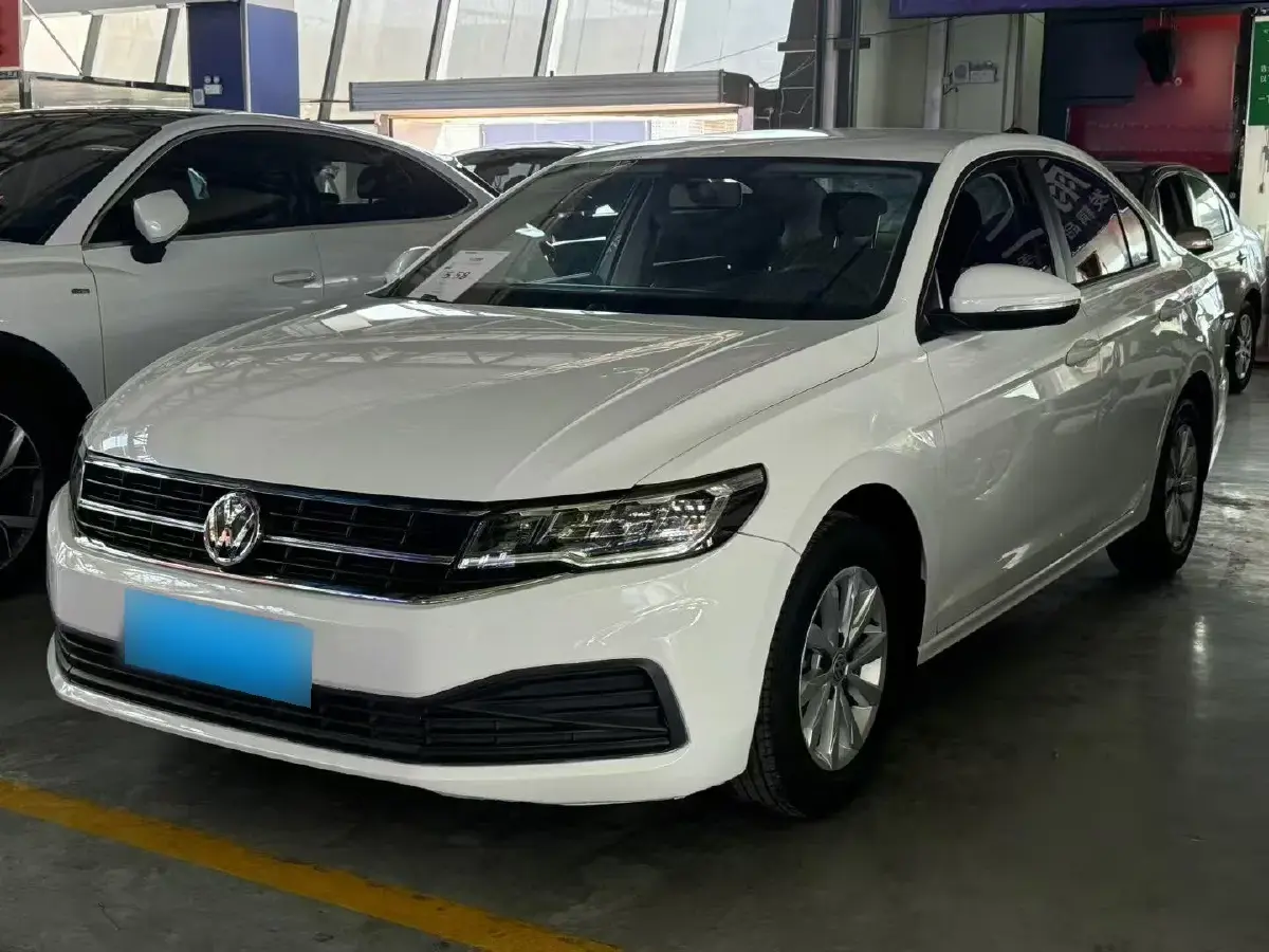 2020 Volkswagen Bora 1.5L 113HP L4 6AT