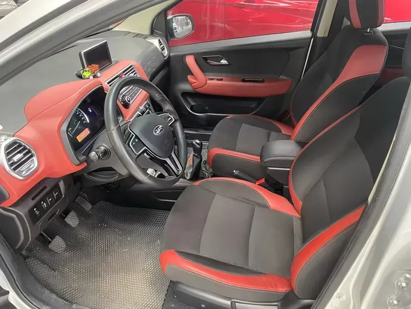 2017 JAC Refine S2mini 1.3L 99HP L4 5MT,autocango,china used car exporter,china ev exporter,chinese used car exporter,chinese used ev exporter