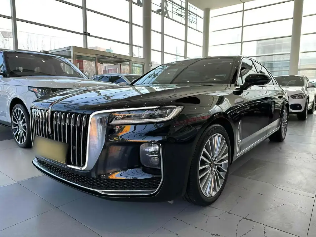 2022 HongQi H9 2.0T 252HP L4 7DCT