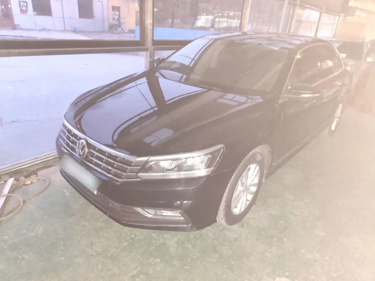 2016 Volkswagen Passat 1.8T 180HP L4 7DCT