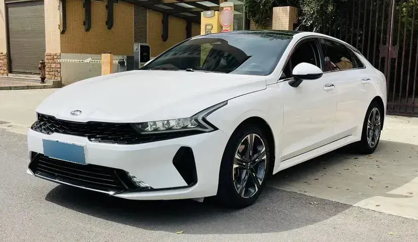 2020 Kia K5 1.5T 170HP L4 7DCT