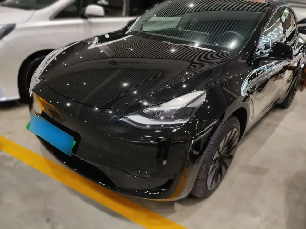 2022 Tesla Model Y BEV 60KWH