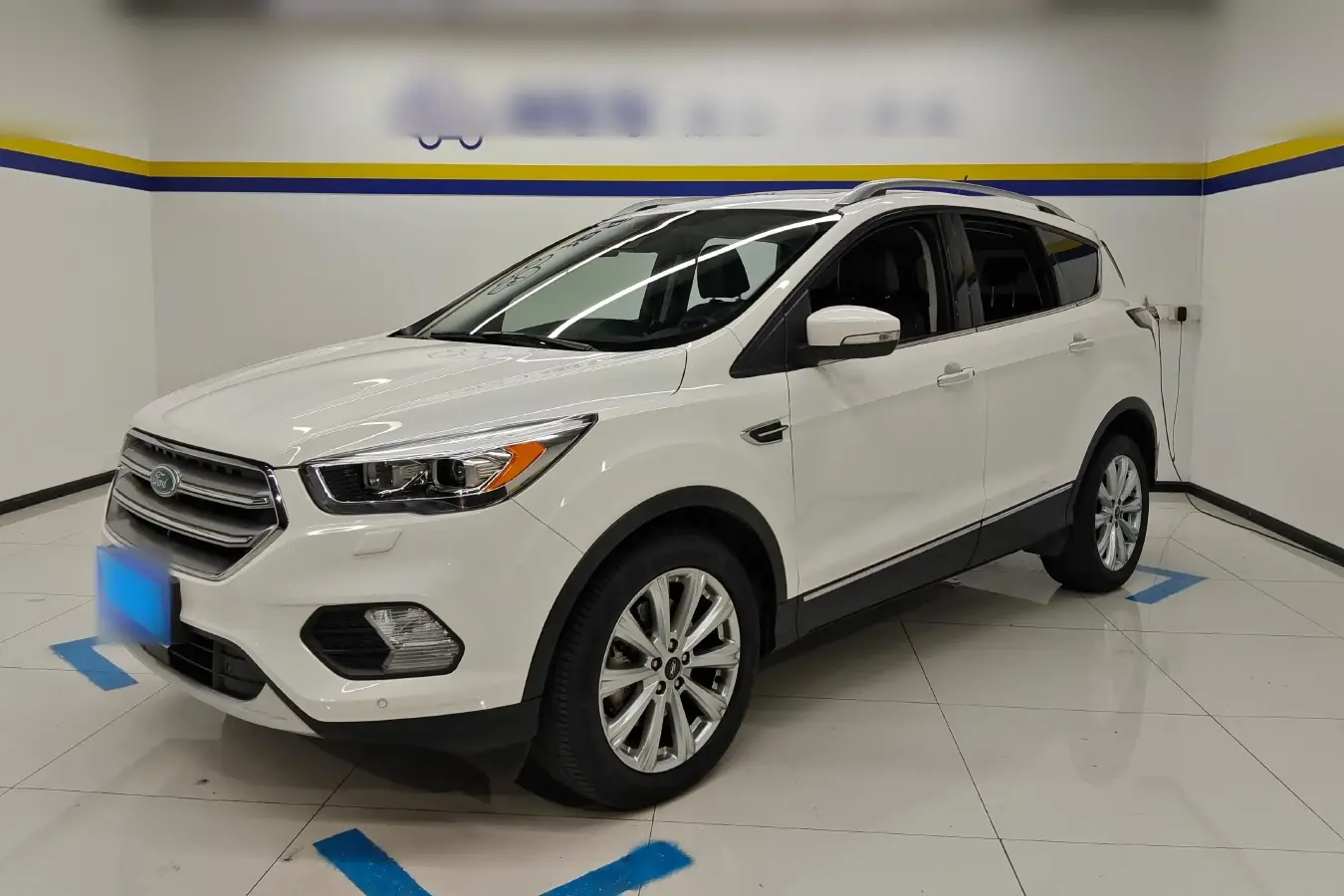 2017 Ford Kuga 2.0T 245HP L4 6AT