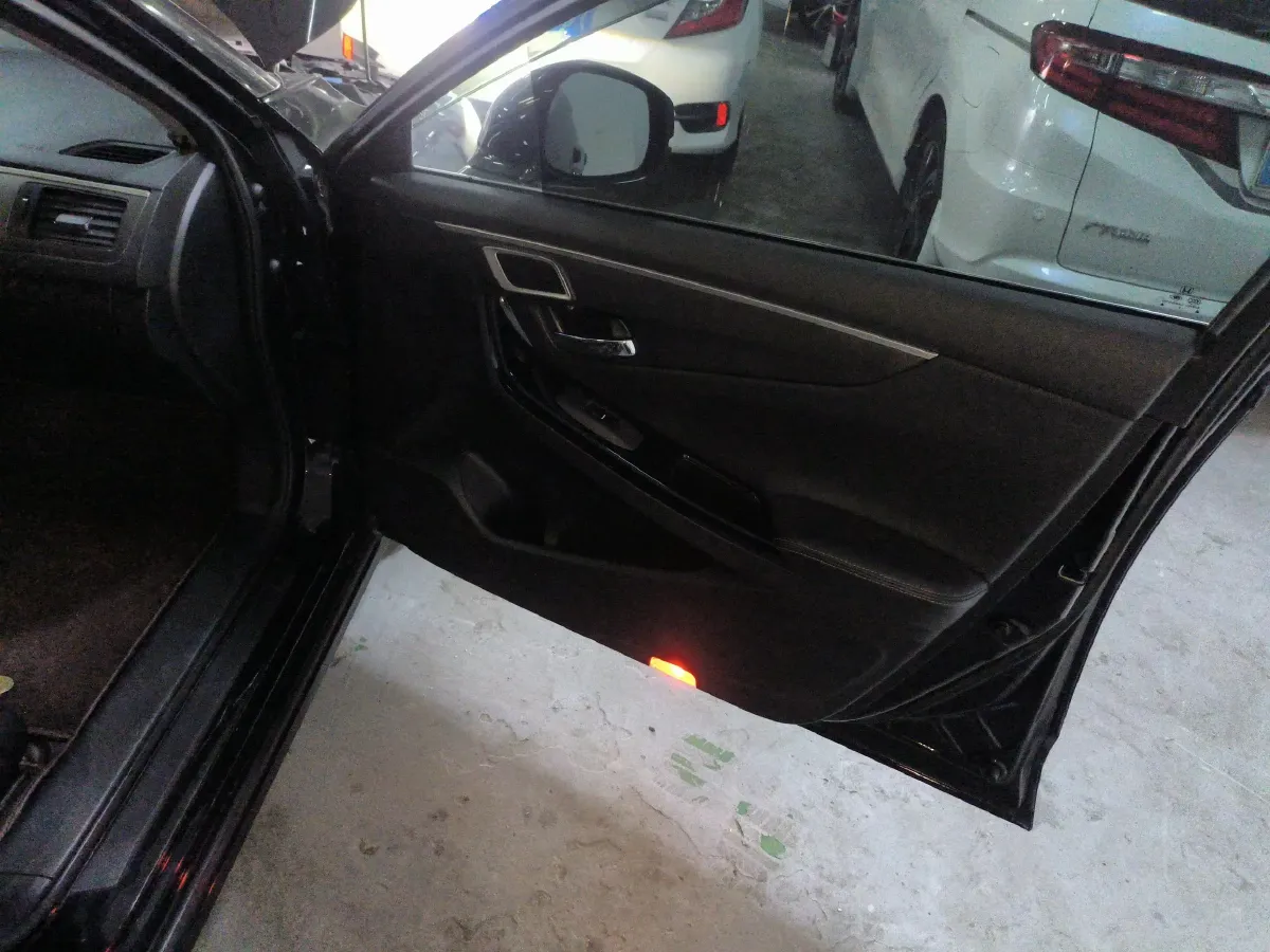 2017 Honda Spirior 2.0L 155HP L4 CVT,autocango,china used car exporter,china ev exporter,chinese used car exporter,chinese used ev exporter